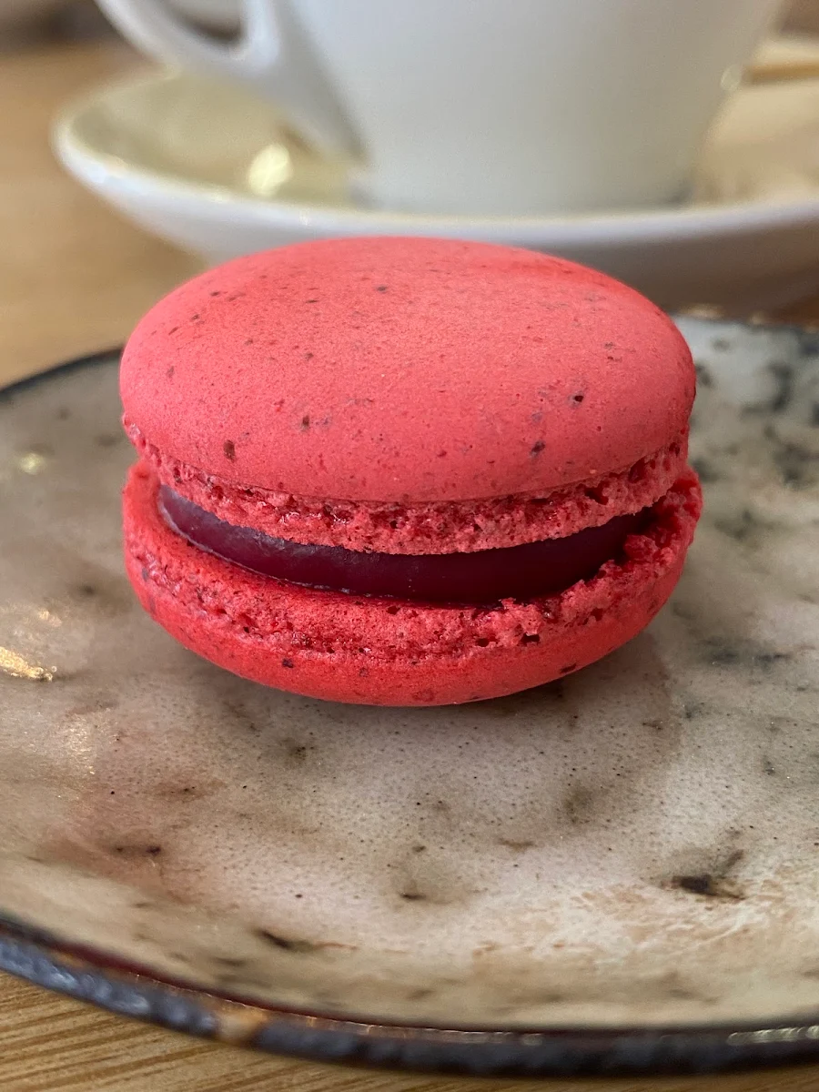 Macron Raspberry