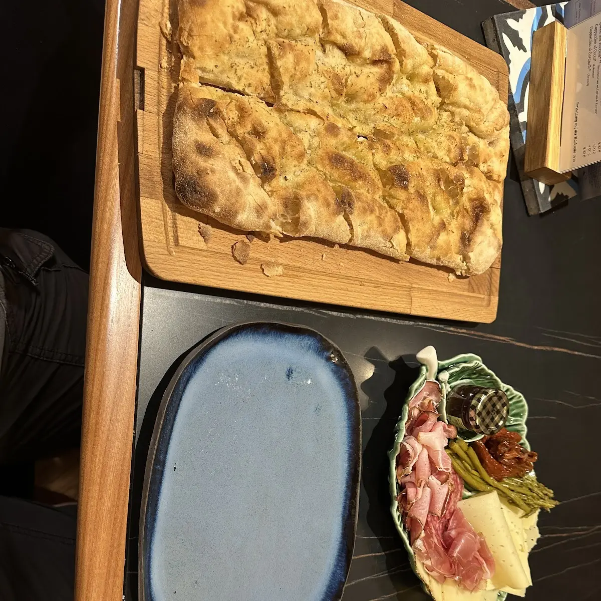Foccacia Mit Antipasti
