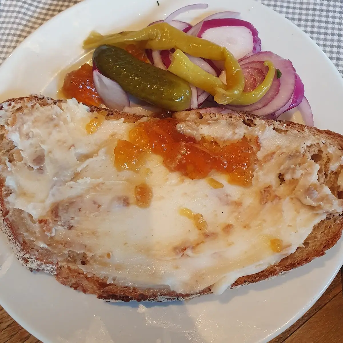 Bratlfettbrot