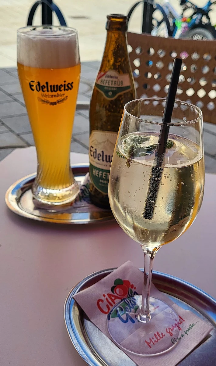 Weißbier Und Hugo