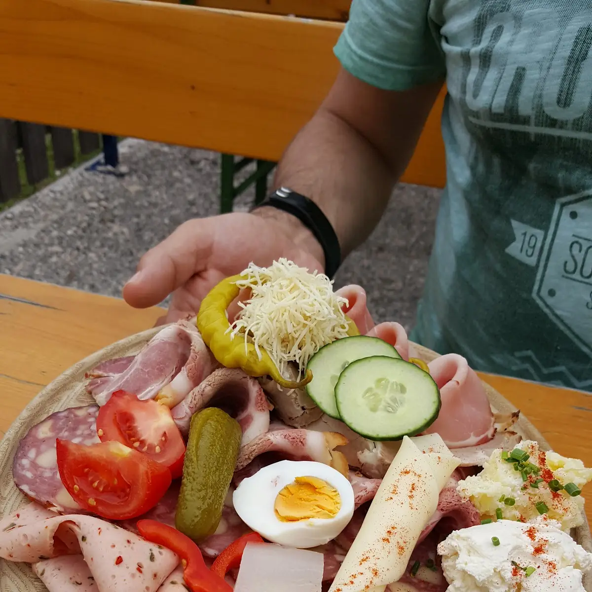 Bretteljause