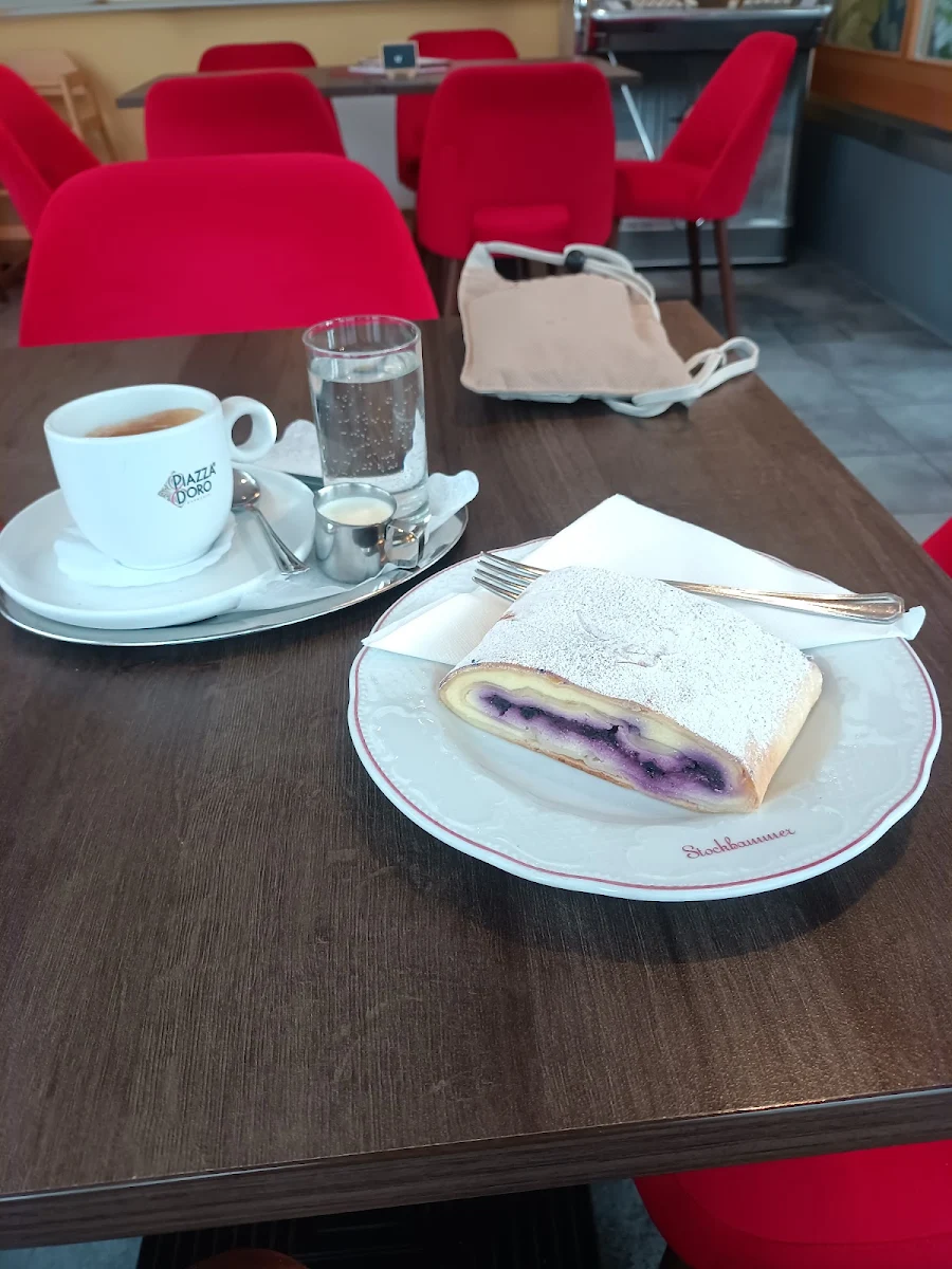 Topfenstrudel Mit Blaubeeren