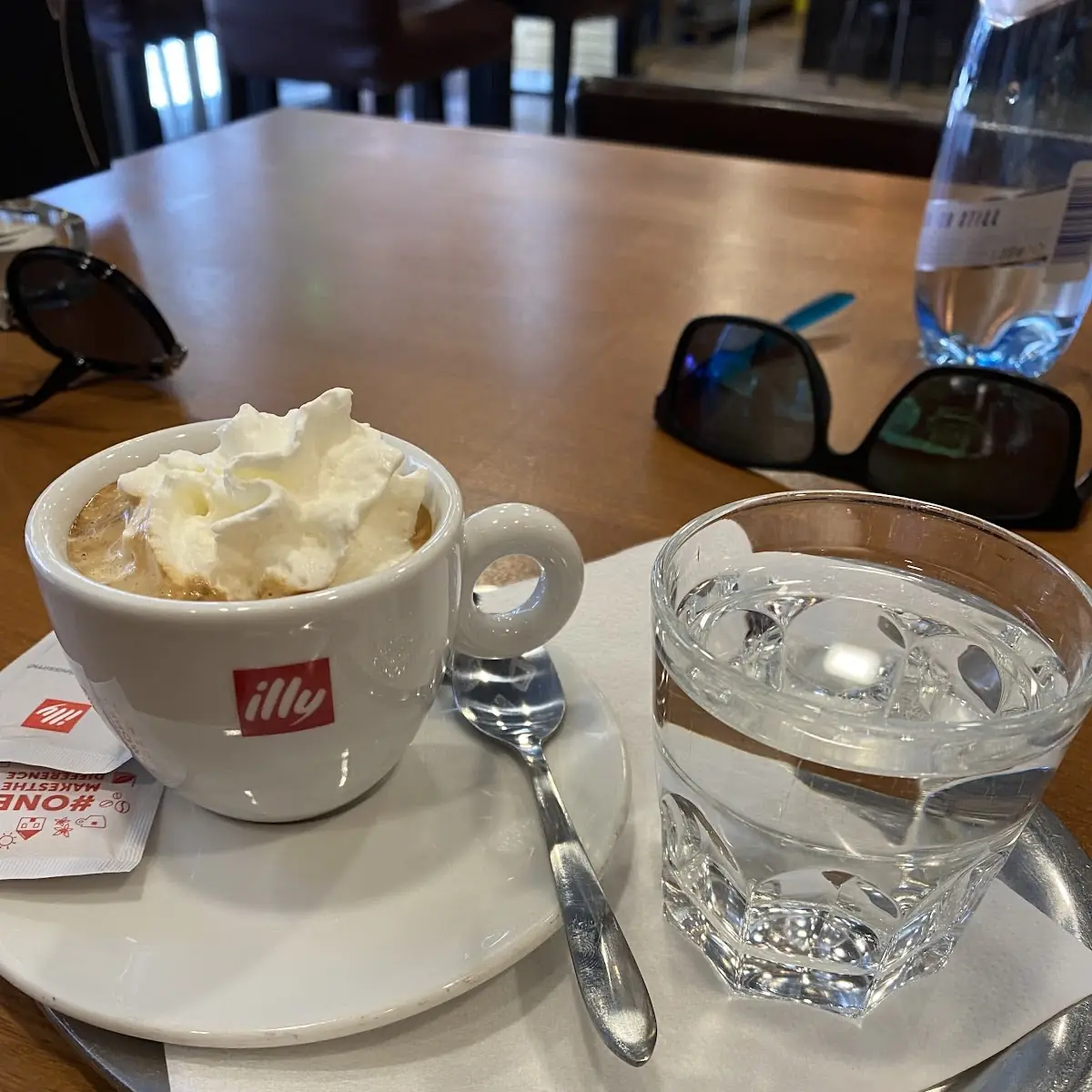 Espresso Con Panna