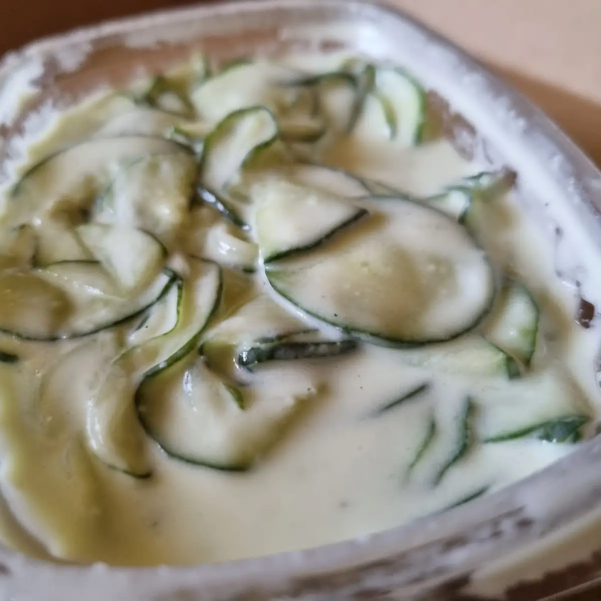Rahmgurkensalat