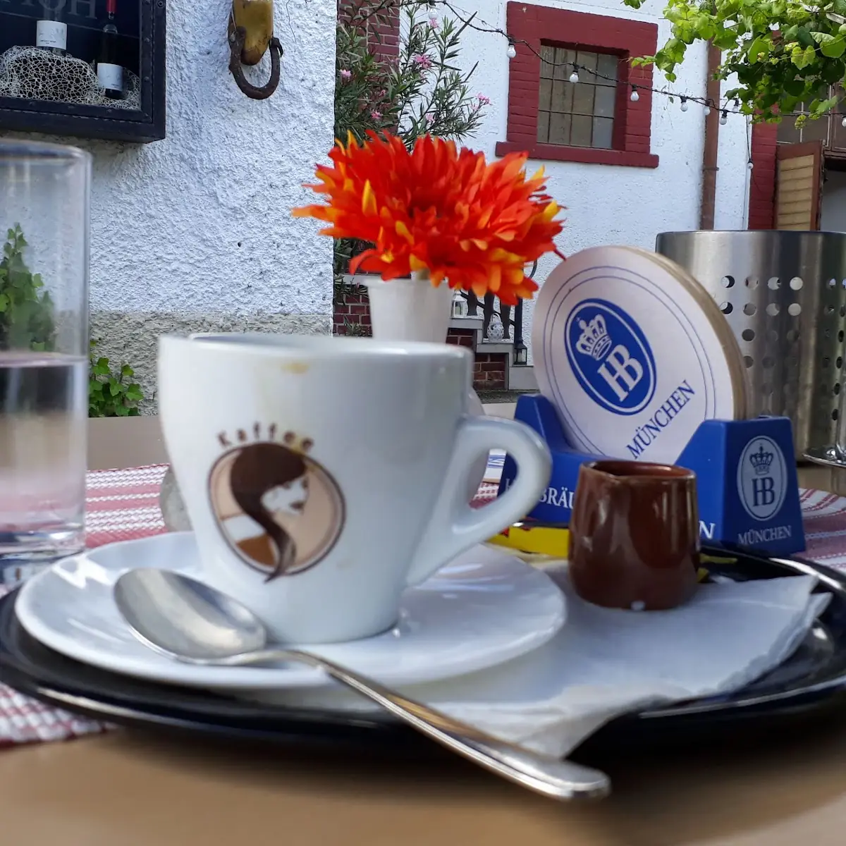 Kaffee Melange Ohne Nachspeise