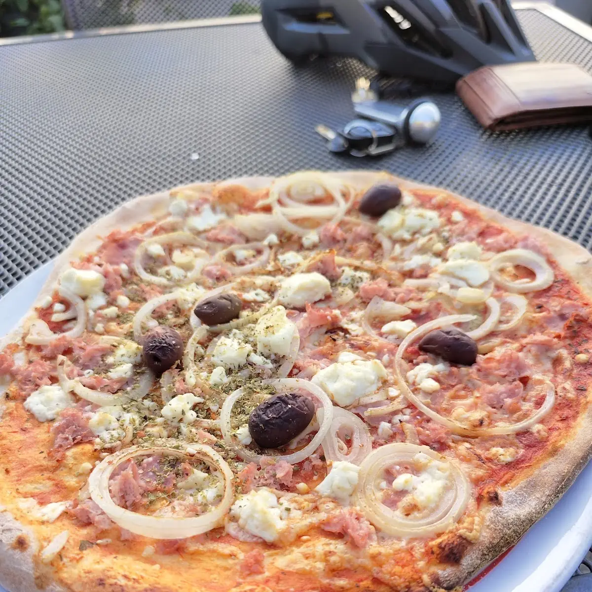 Pizza Verona Mit Schafskäse
