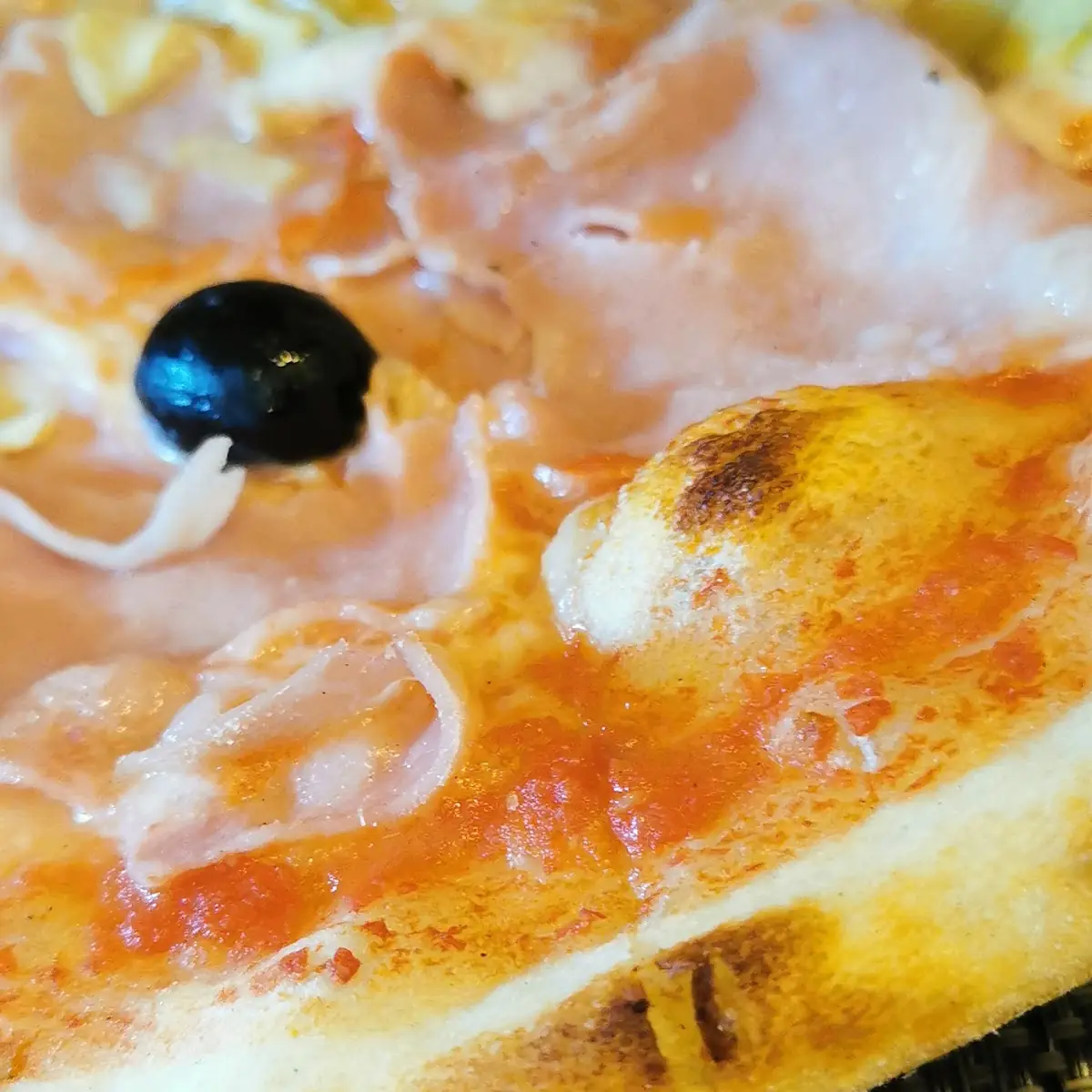 Pizza Capricciosa