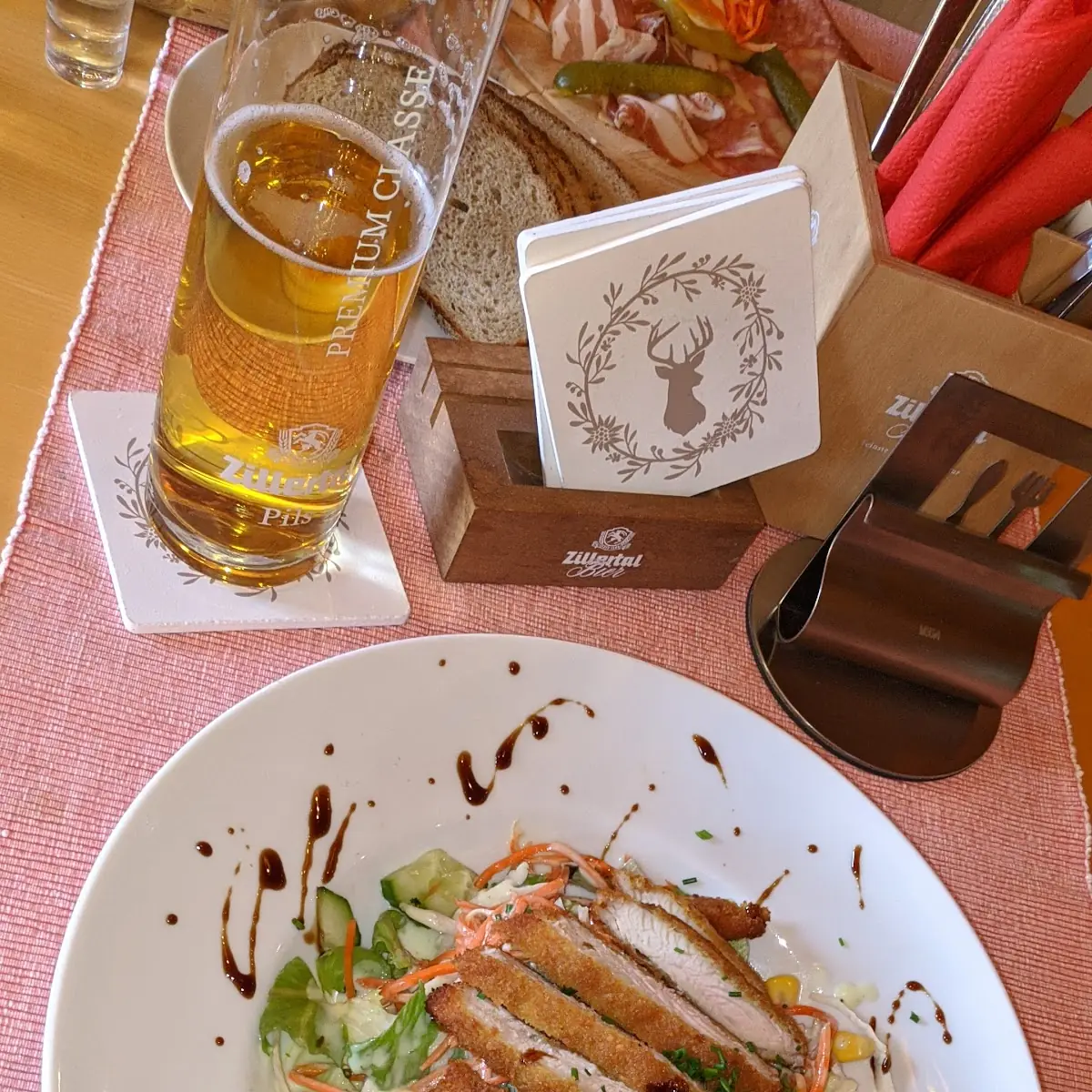 Fitnesssalat Mit Panierten Putenstreifen