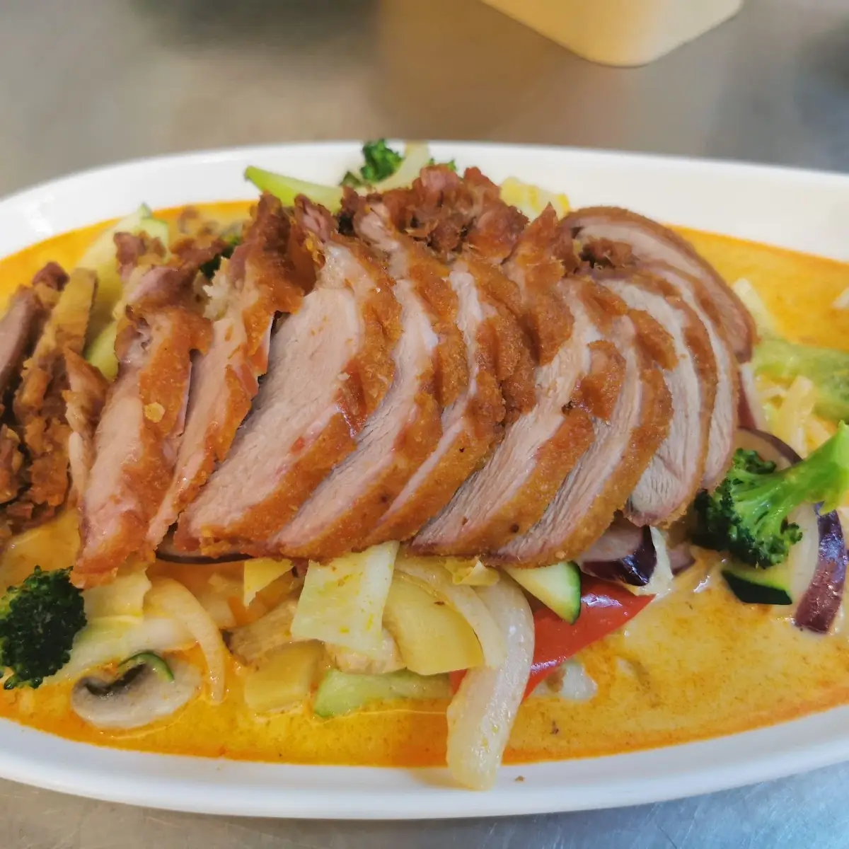 Ente Mit Rotem Curry Nach Thai Art