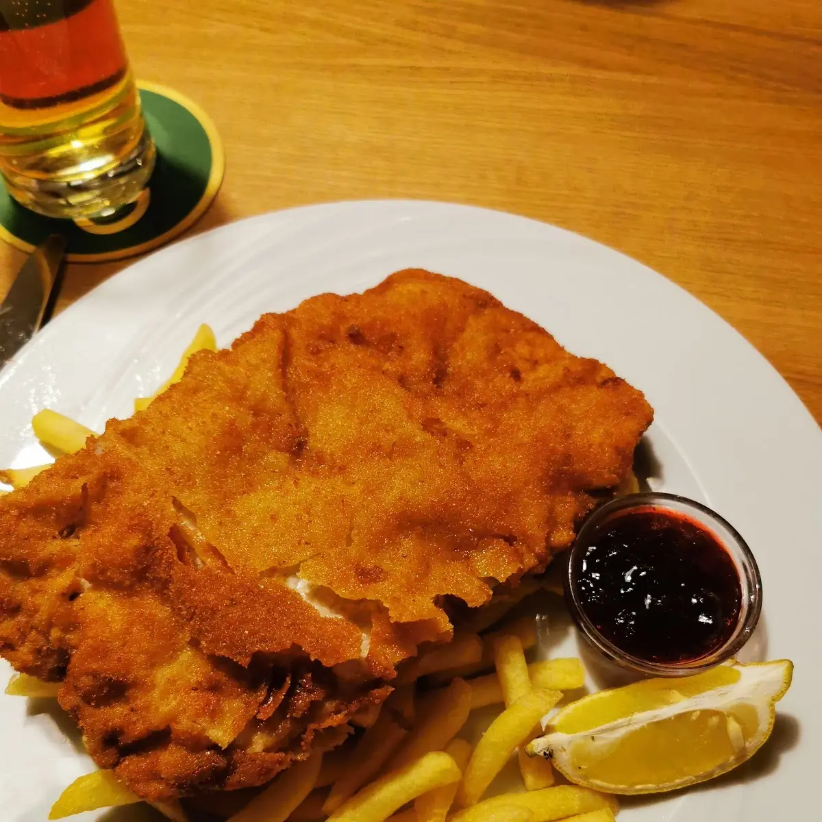 Wiener Schnitzel Mit French Fries