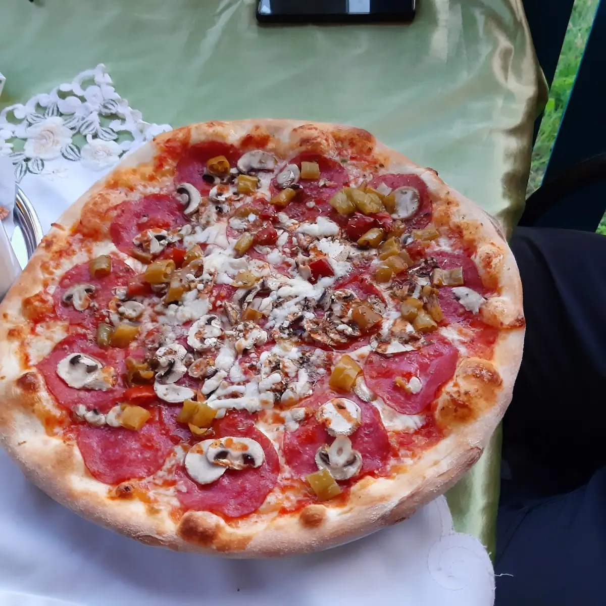 Pizza Diavolo (scharf)