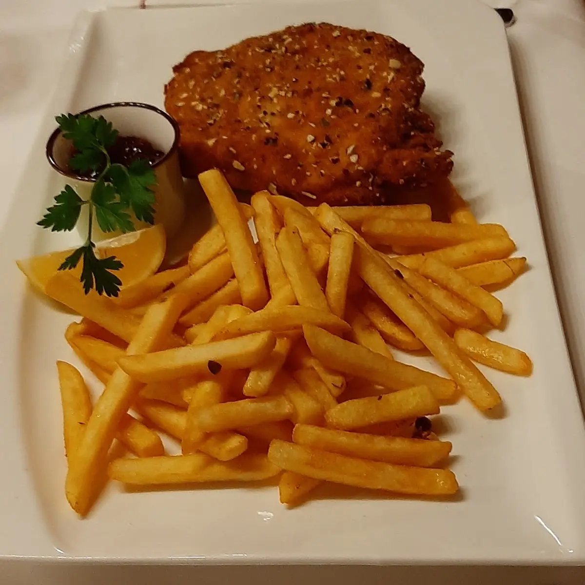 Cordonbleu Mit Pommes