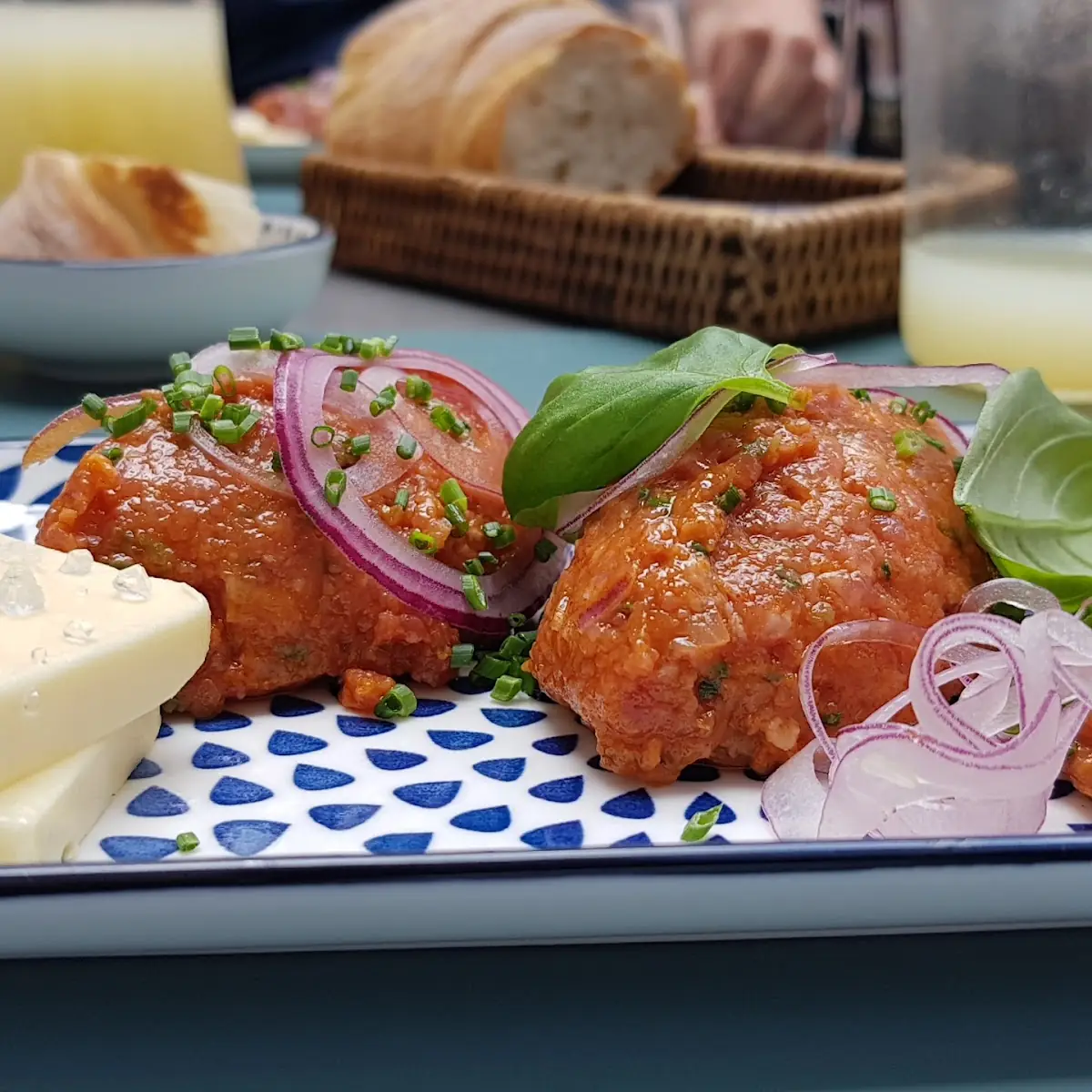 Beef Tartar Toast Gesalzene Butter