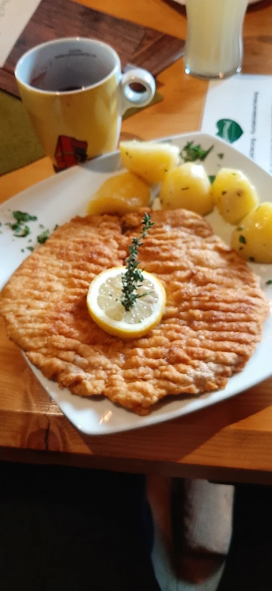 Wienerschnitzel Vom Schwein, Waldschenke Ramsau