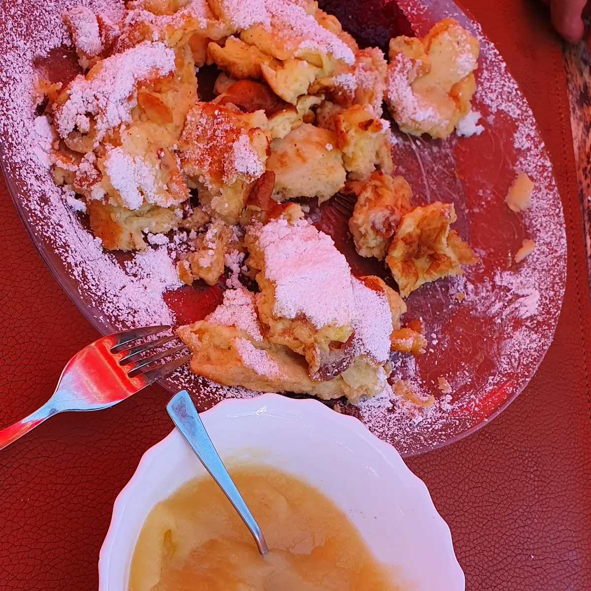 Kaiserschmarrn Mit Apfelkompot
