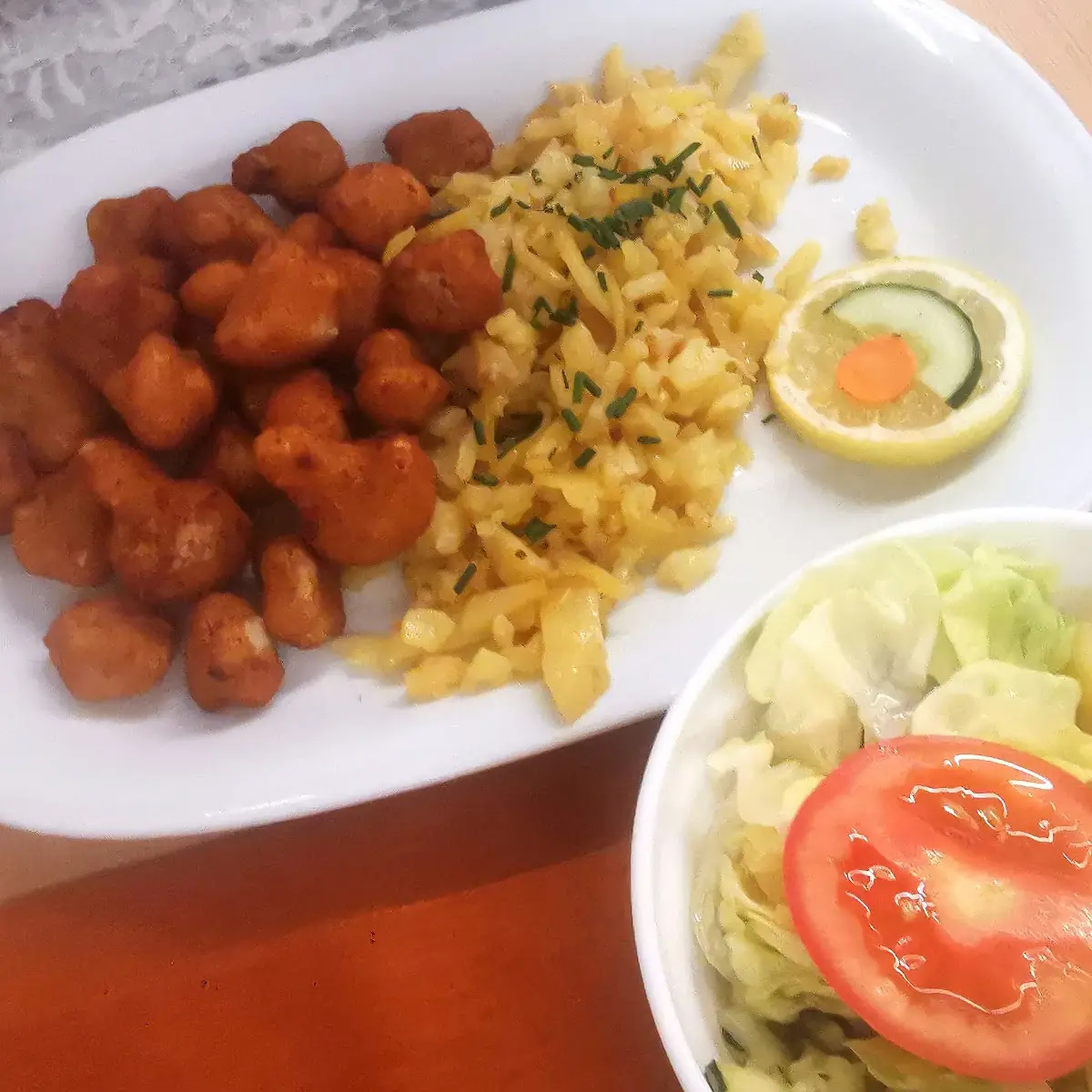 Gebackener Karfiol Mit Erdäpfel