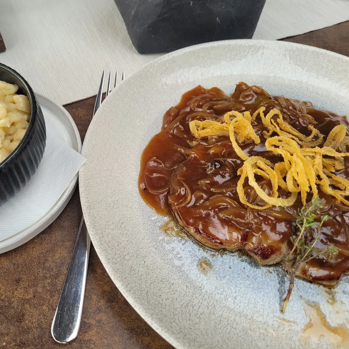 Zwiebelrostbraten