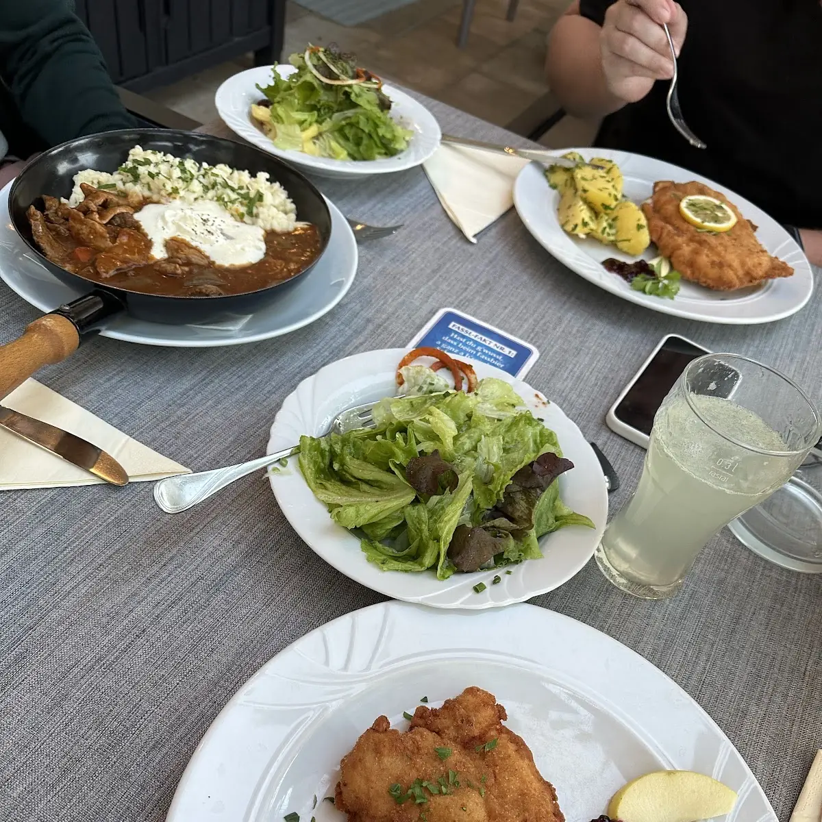 Cordon Bleu Mit Steirischer Panade Und Petersilien Erdäpfel