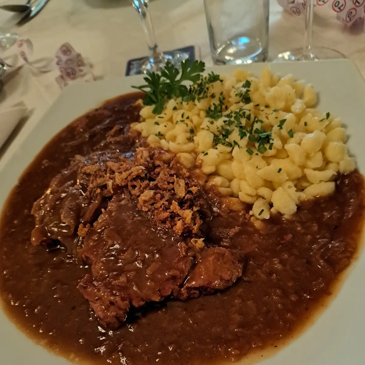 Zwiebelrostbraten Mit Spätzle