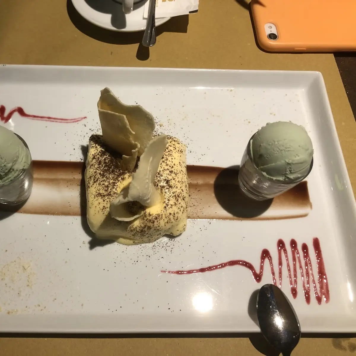 Tiramisu Mit Pistazieneis