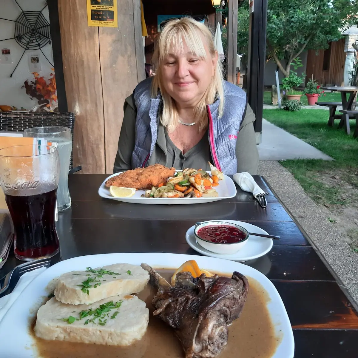 Rehstelze Und Bauern Cordon Bleu Von Der Pute