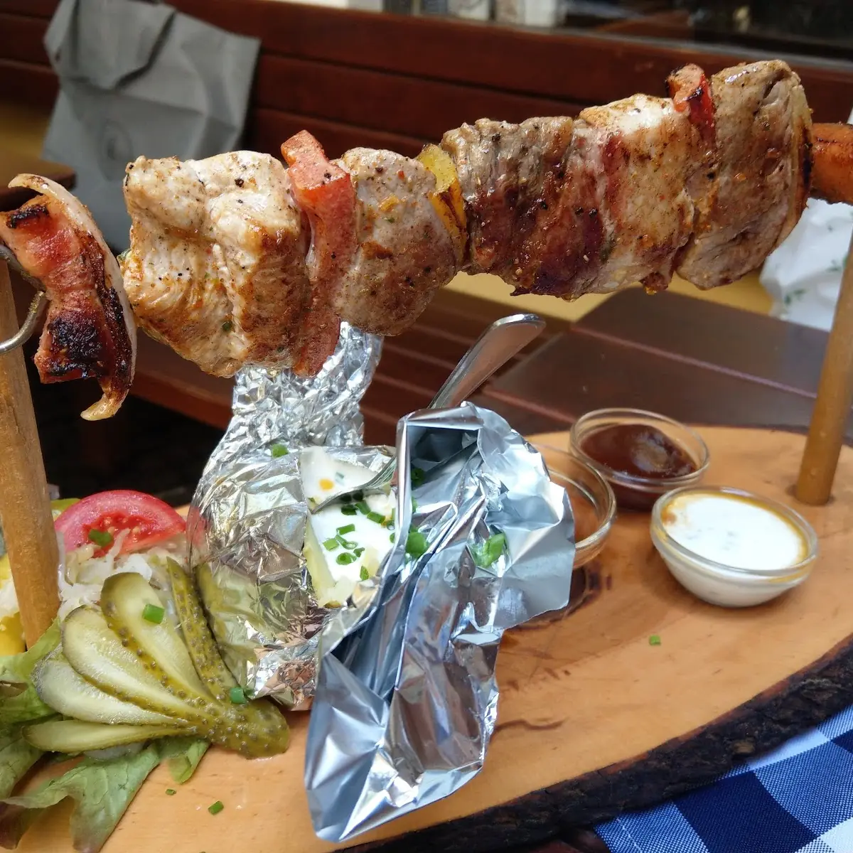 Lindwurmspieß