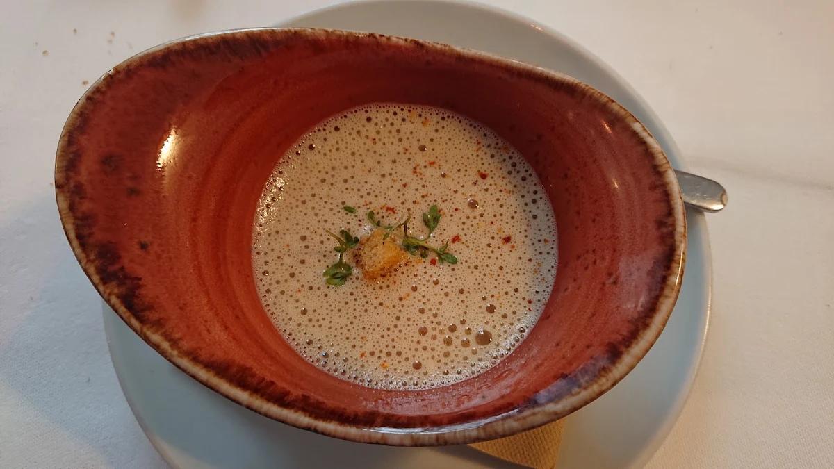 Eierschwammerlsuppe