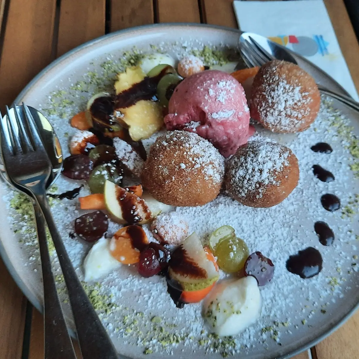 Nougat-nuss-knödel