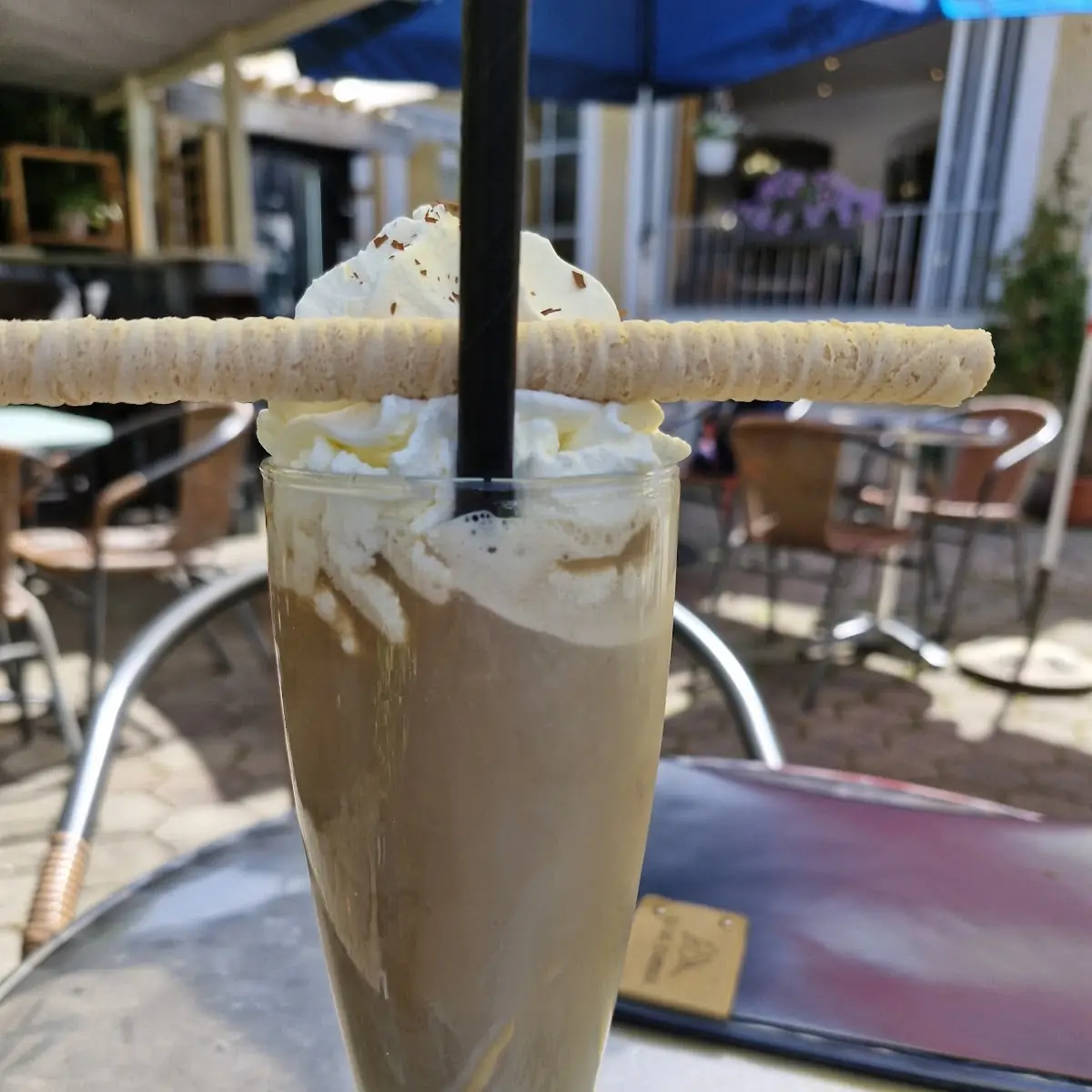 Großer Eiskaffee