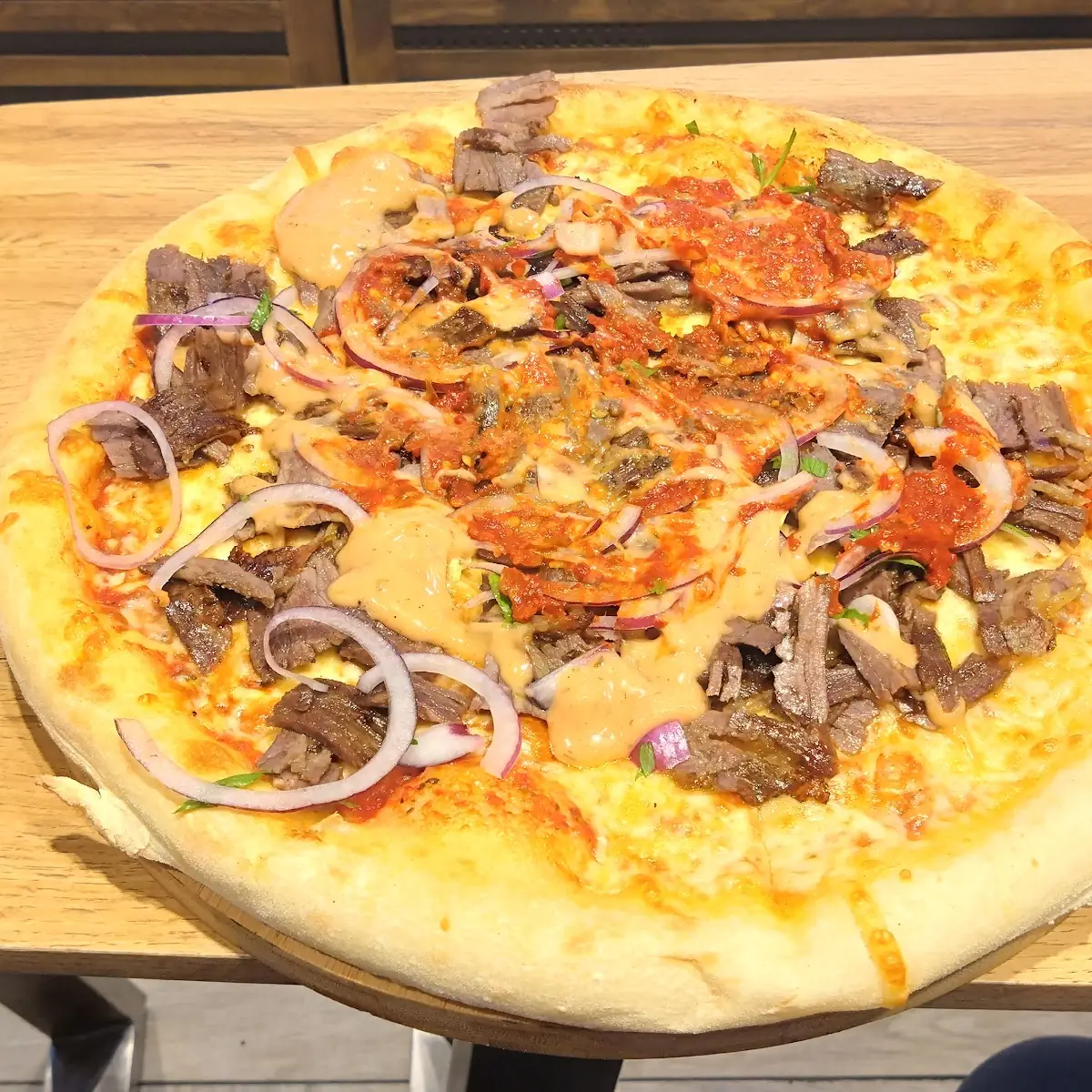 Steak Pizza