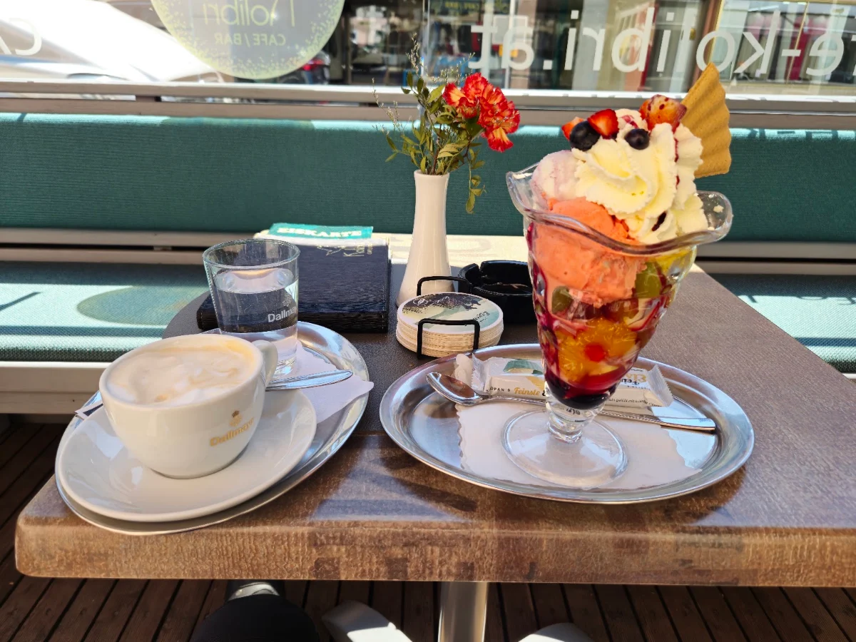 Früchtebecher
