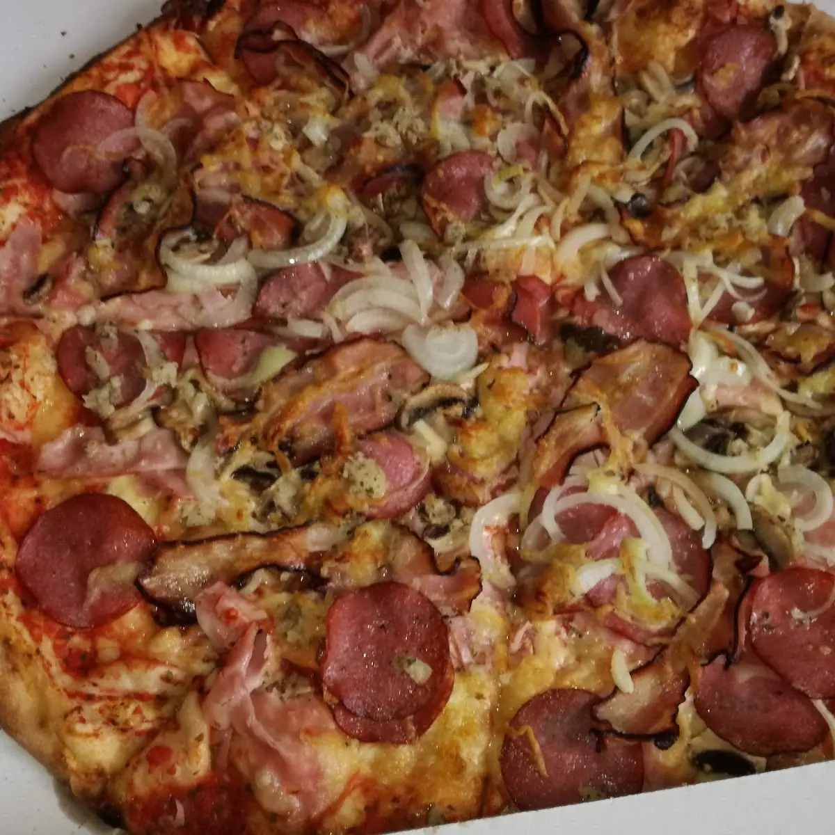 Familienpizza
