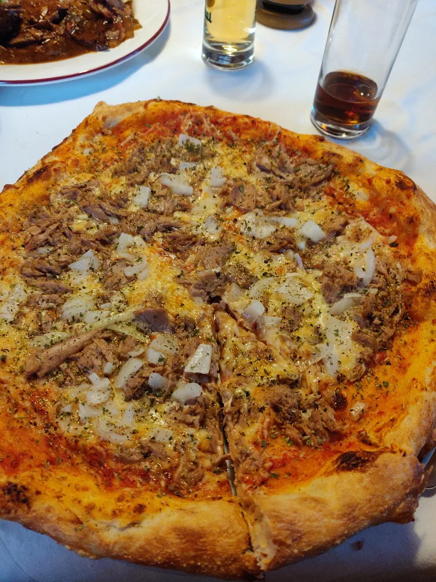 Tonnie Pizza