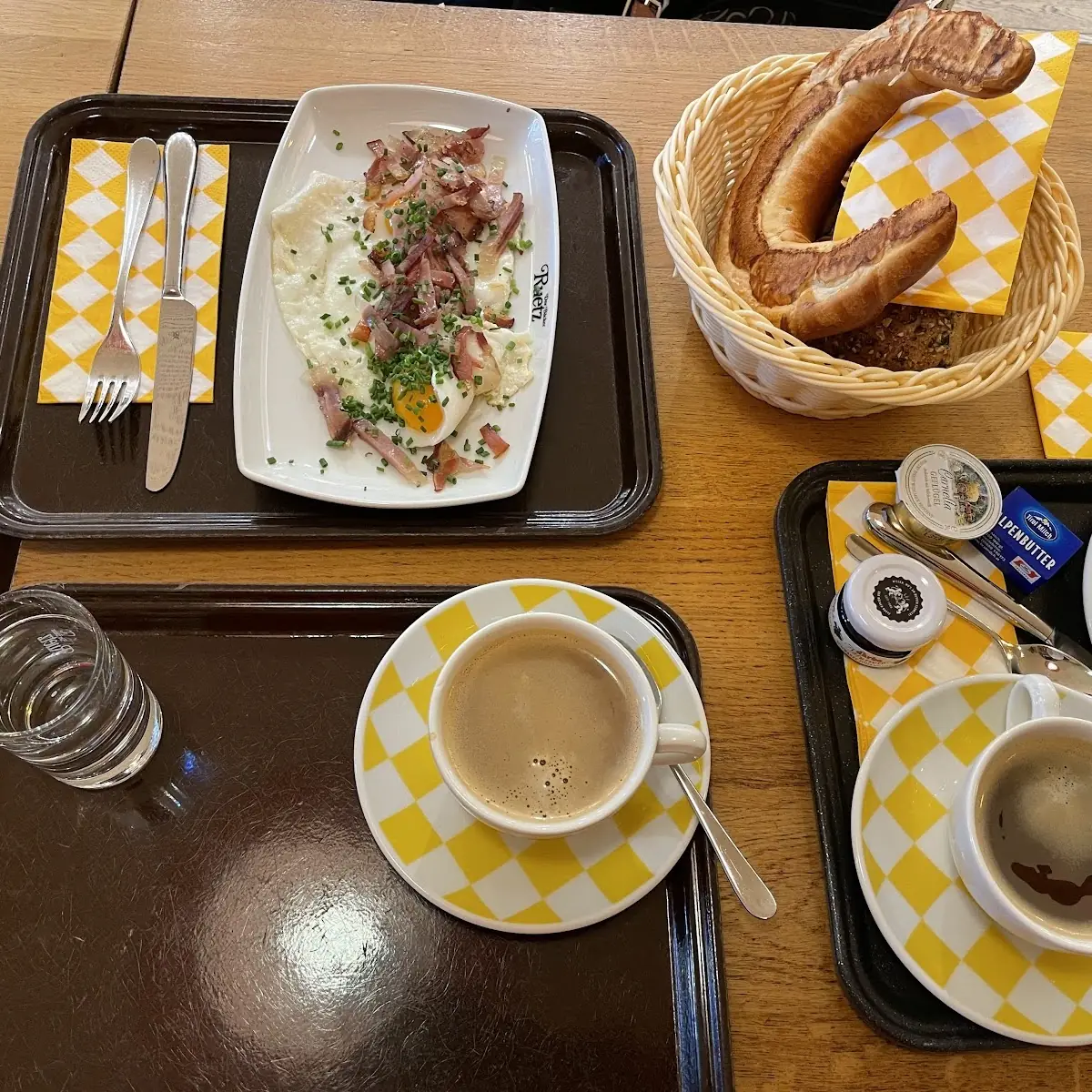 Ham &Eggs