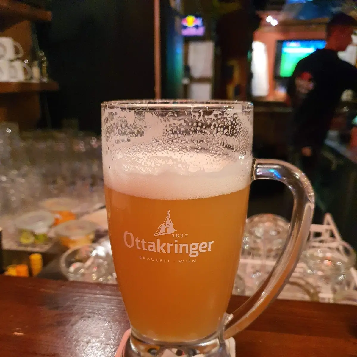 Pub, Crossfield's Australian Pub