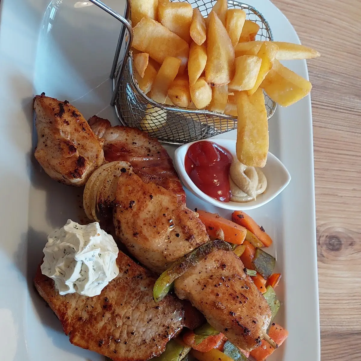 Grillmix Mit Grillgemüse Und Pommes Selbstgemacht