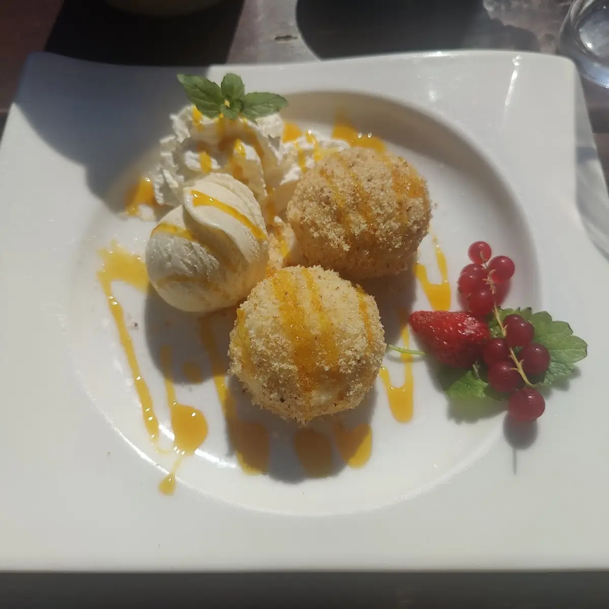 Eismarillenknödel