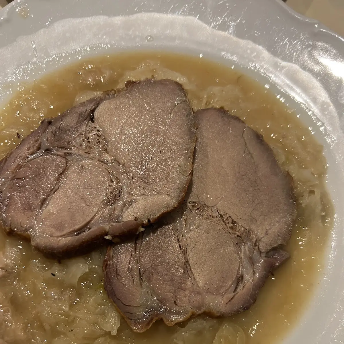 Schweinsbraten Mit Kraut