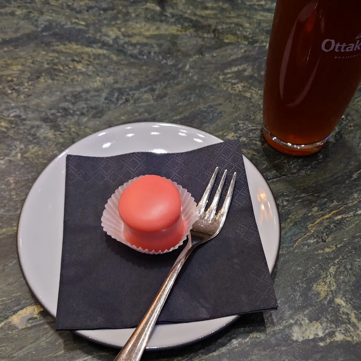 Punschkrapfen