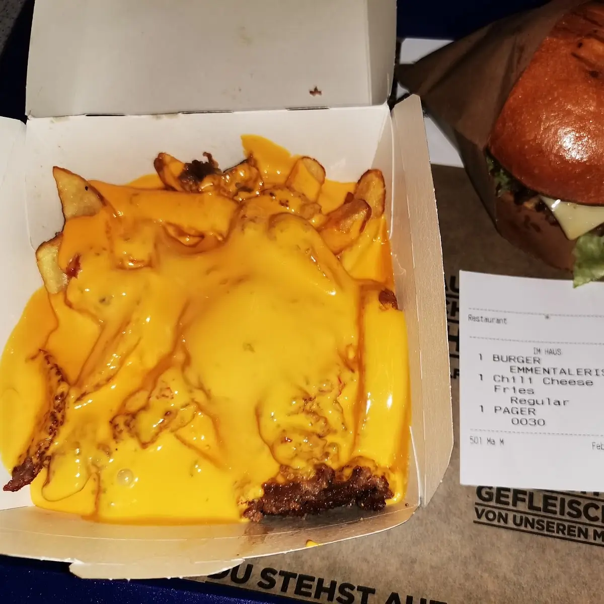Chilli Cheese Fries Und Emnentaleriter