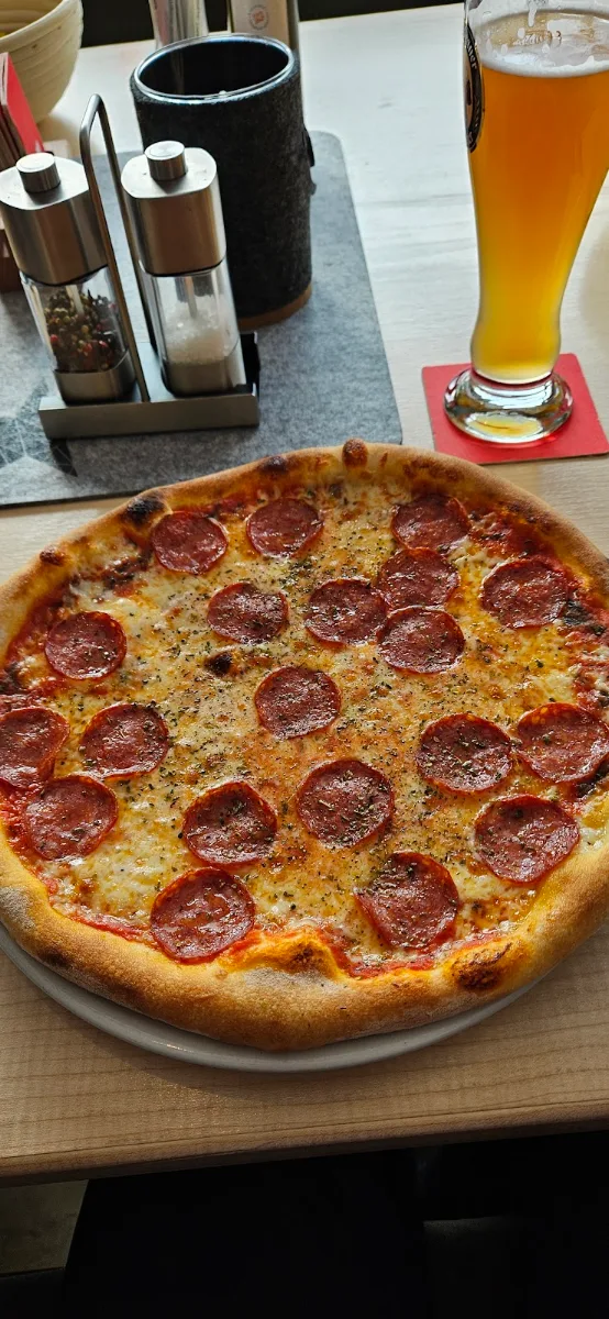 Salamipizza
