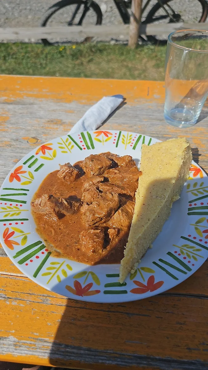 Gulasch Mit Polenta