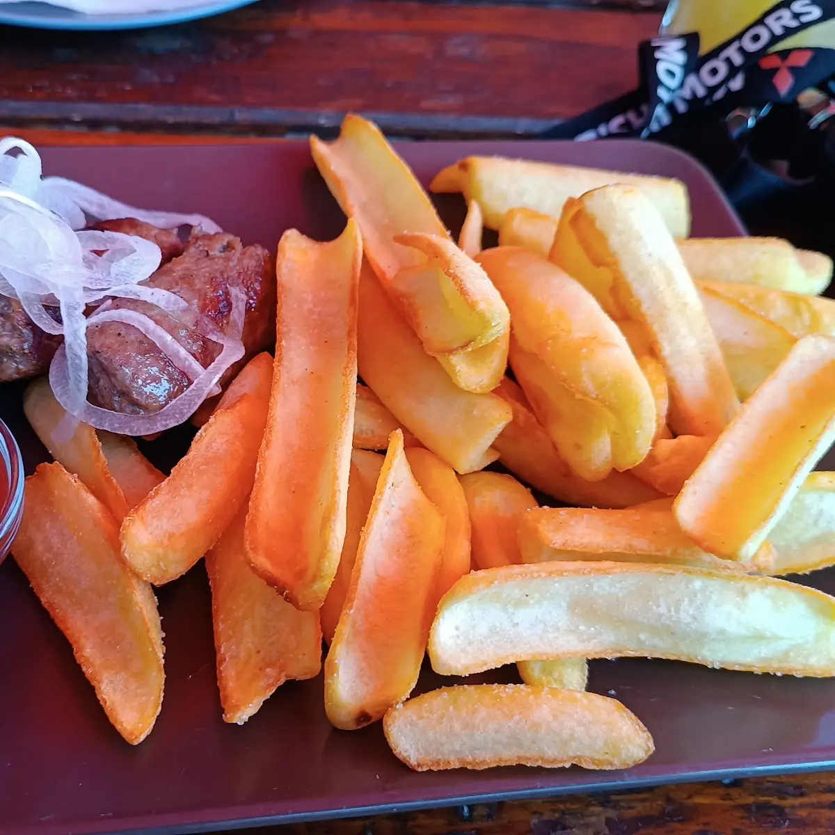 Cevapcici Mit Pommes