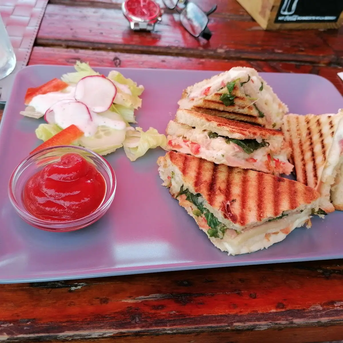 Mozzarella Rucola Toast