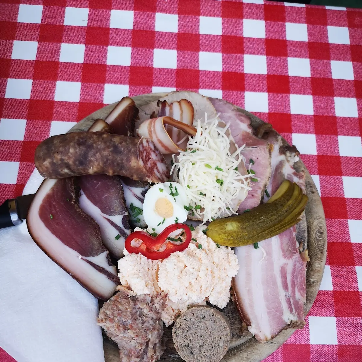 Bauernjausn Mit Brot
