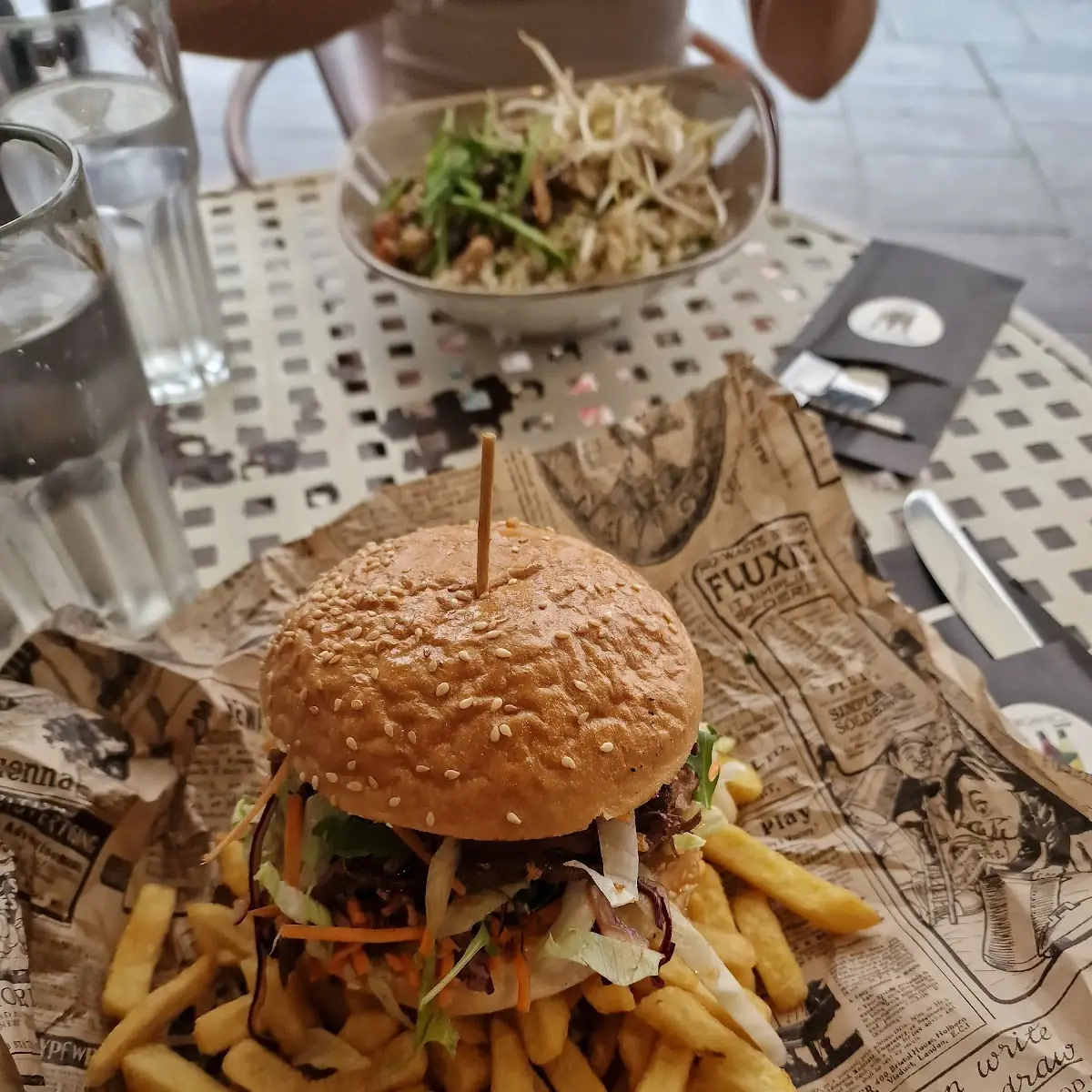 Pulled Beef Burger