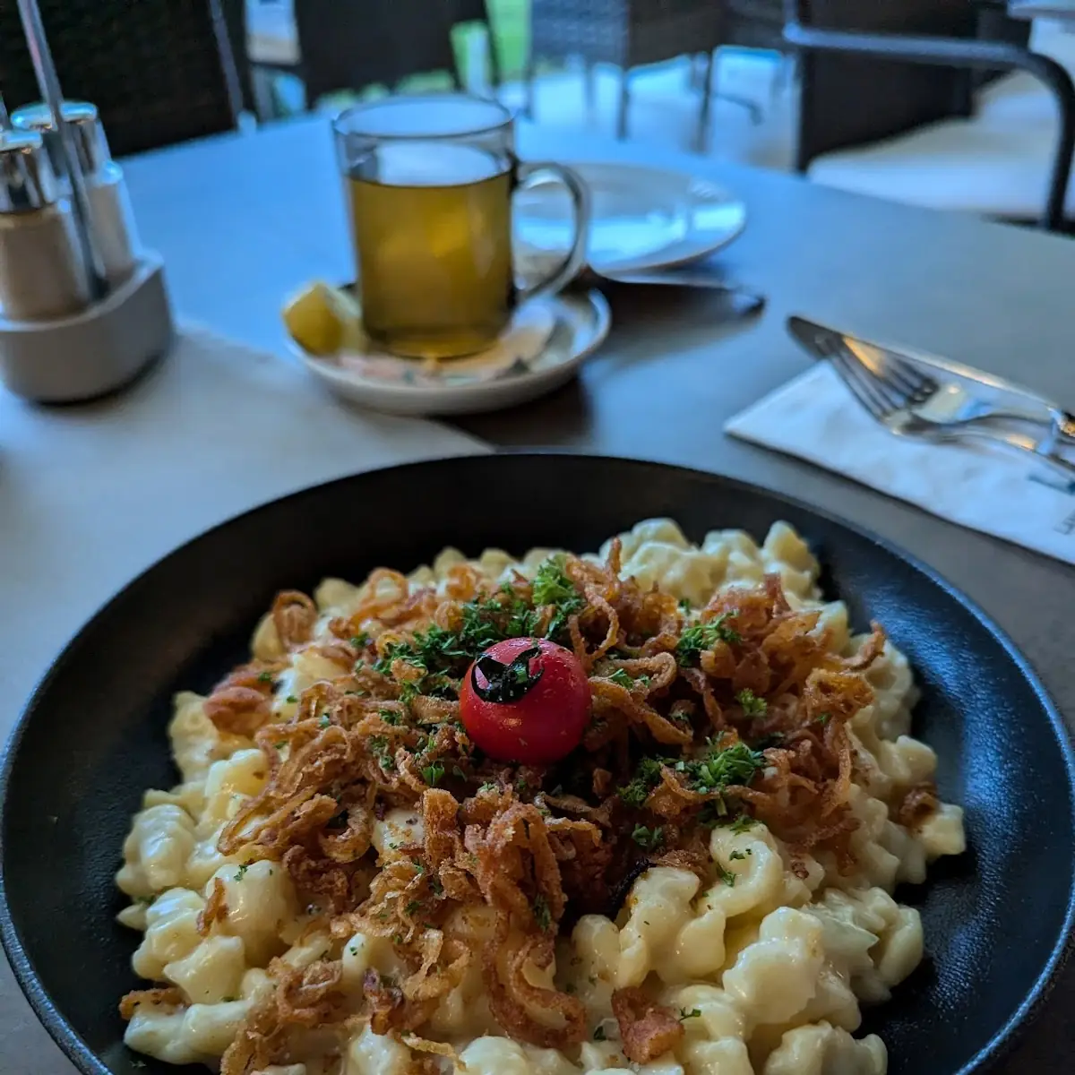 Käsespätzle Vorne Spare Ribs Hinten