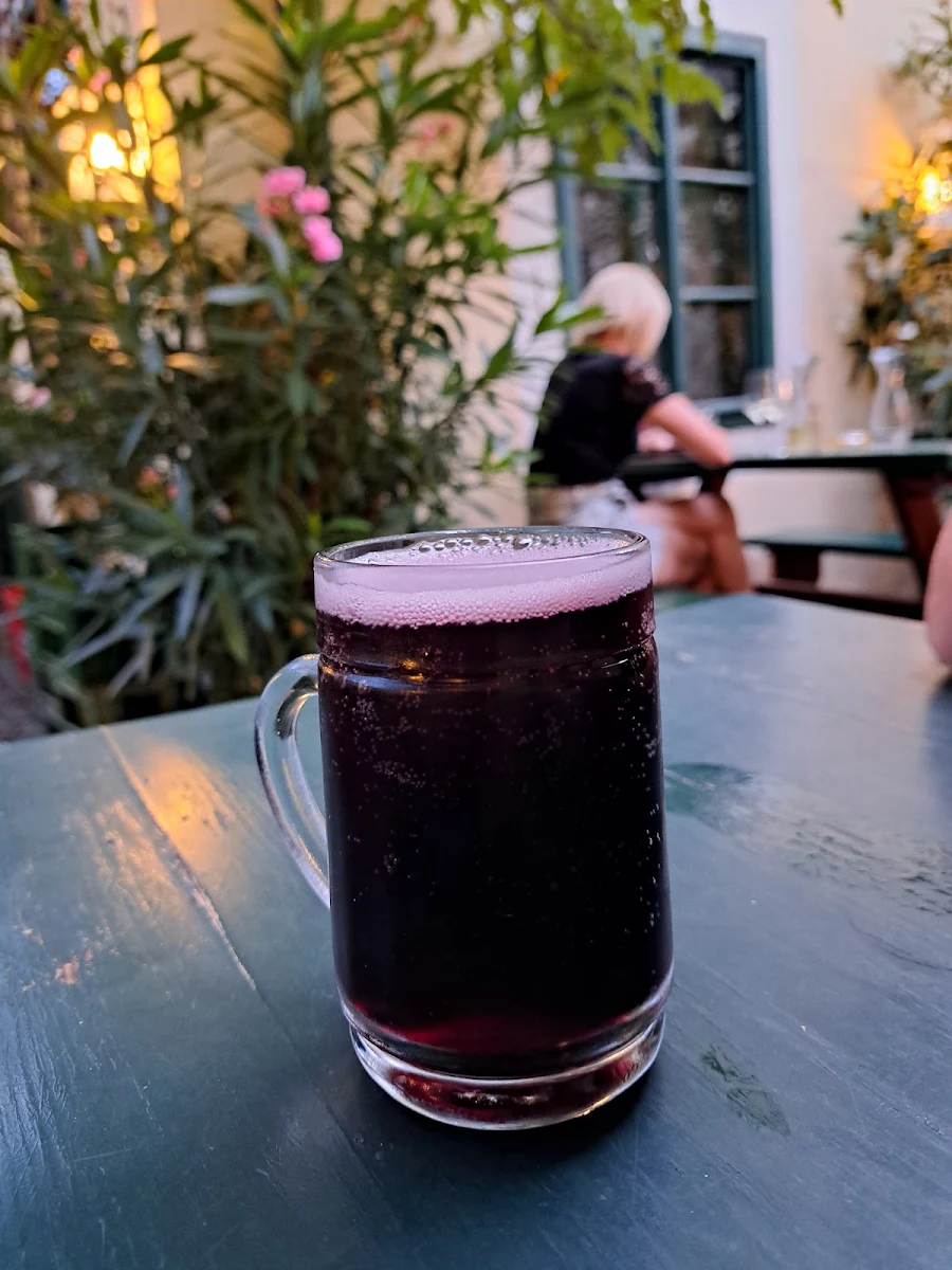 Gespritzter Rot