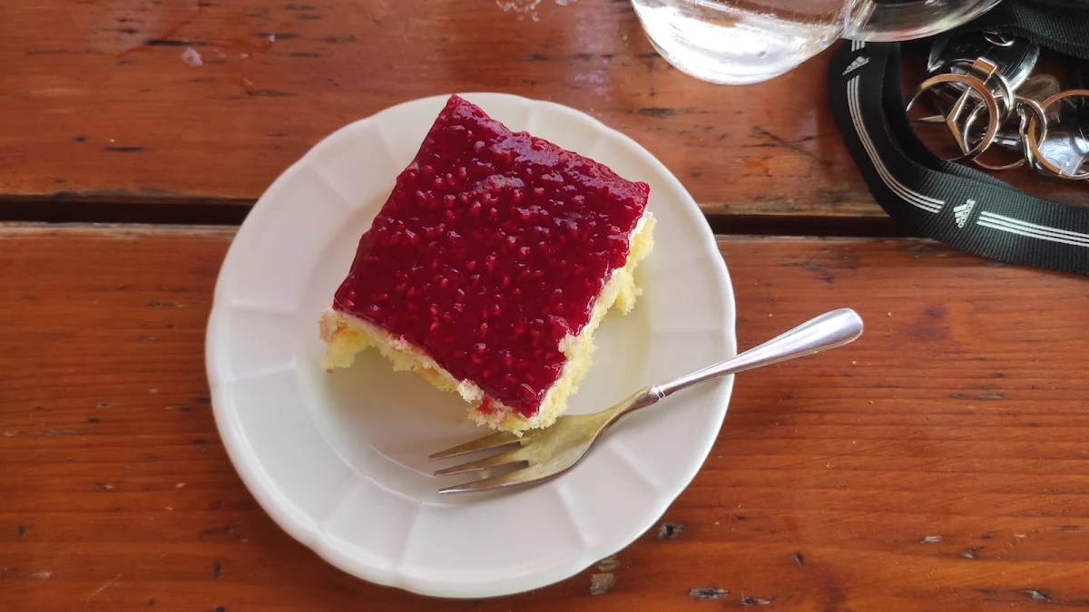 Himbeerschnitte