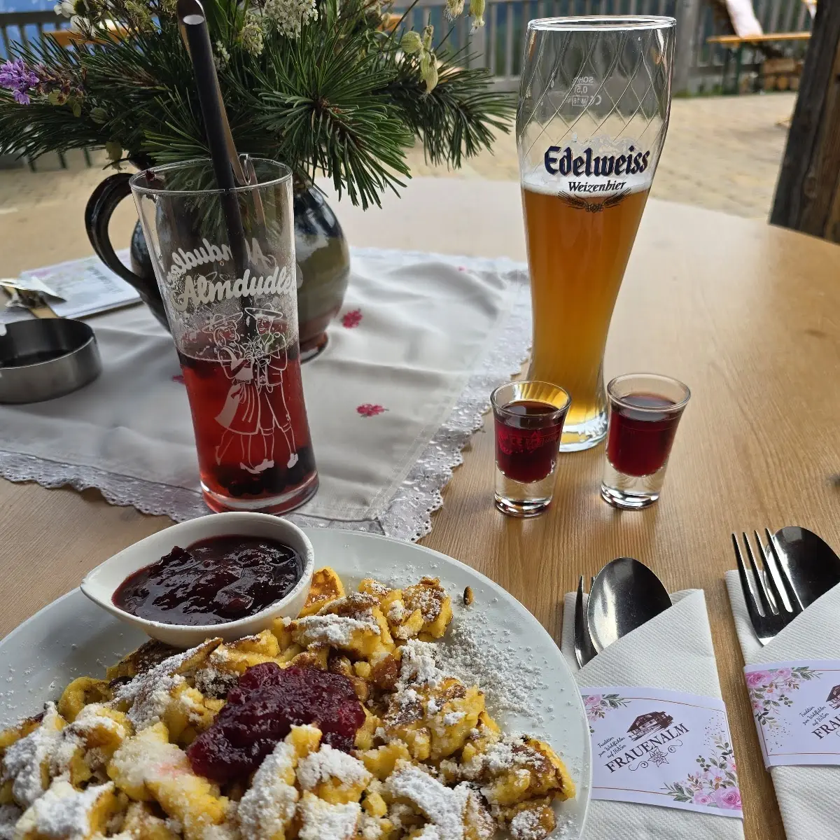 Kaiserschmarrn Mit Hausgemachten Zwetschgenmus
